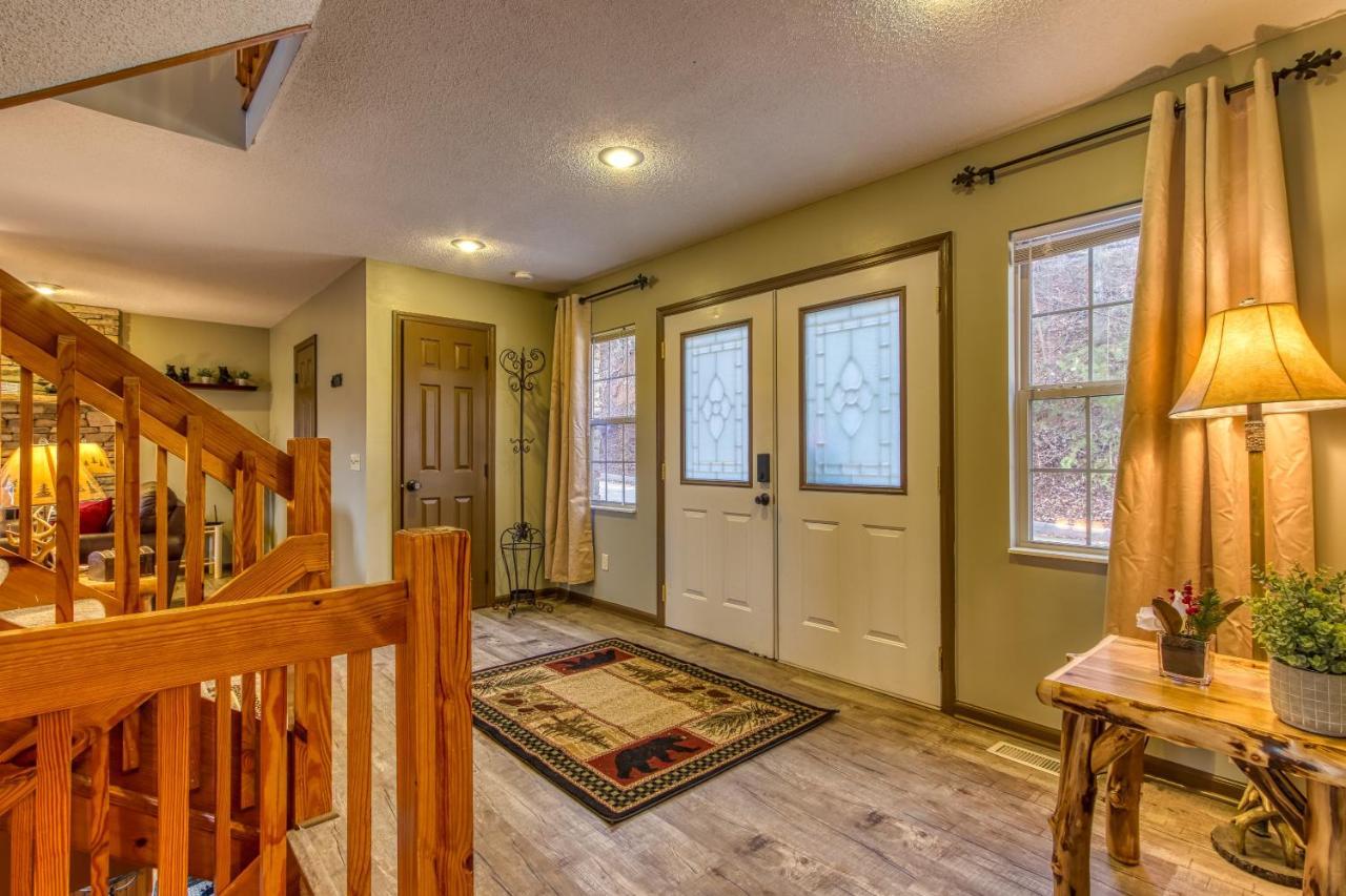 3 Decks, Mtn Views! Tree Tops By Honeybearcabins - Luxury Rain Showers, 3 King Suites, Xl Hottub, Fireplace, Bear Sightings Gatlinburg Zewnętrze zdjęcie