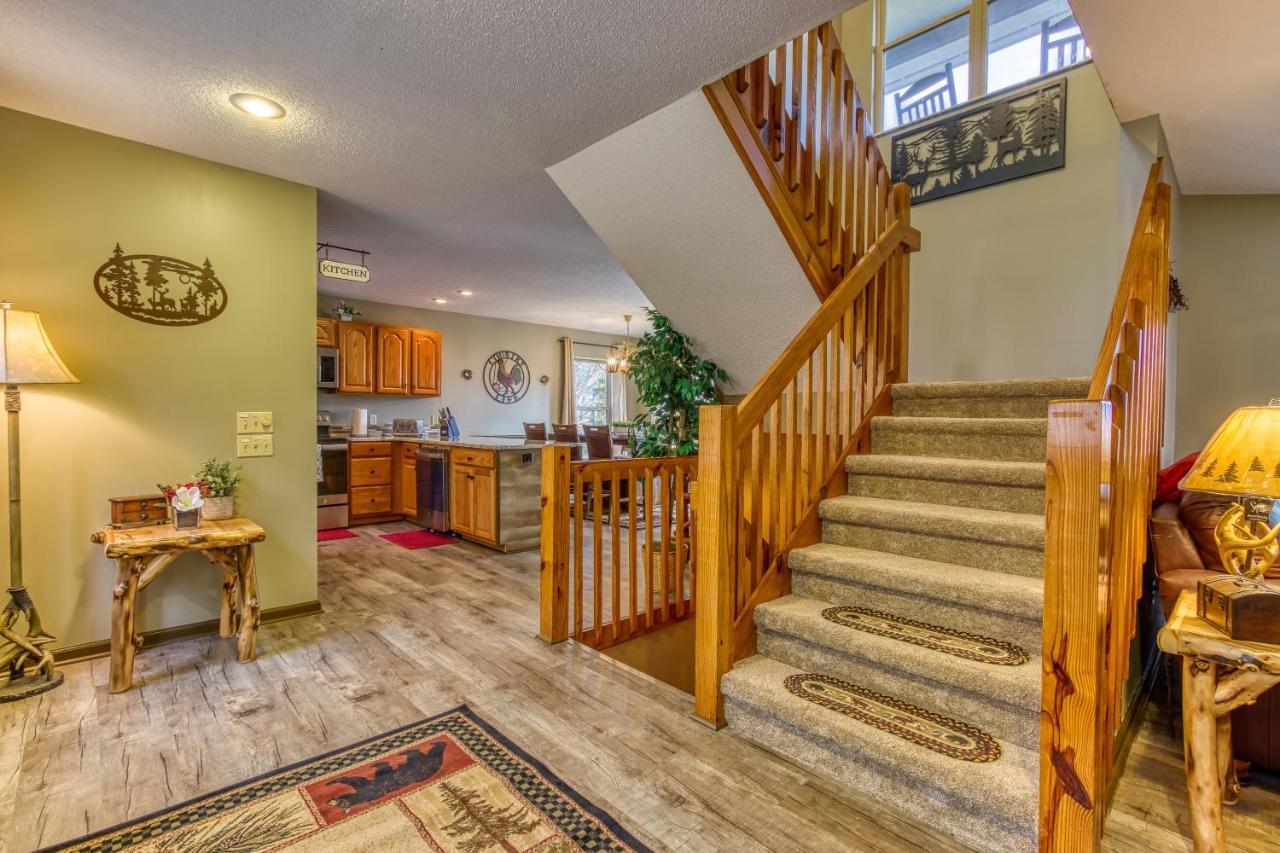 3 Decks, Mtn Views! Tree Tops By Honeybearcabins - Luxury Rain Showers, 3 King Suites, Xl Hottub, Fireplace, Bear Sightings Gatlinburg Zewnętrze zdjęcie
